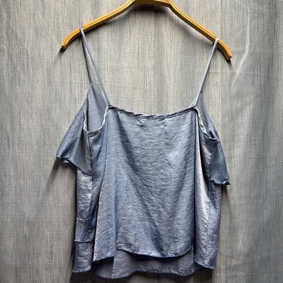 Work hall Blue Asymmetrical Ruffled Camisole size medium - Picture 5 of 7